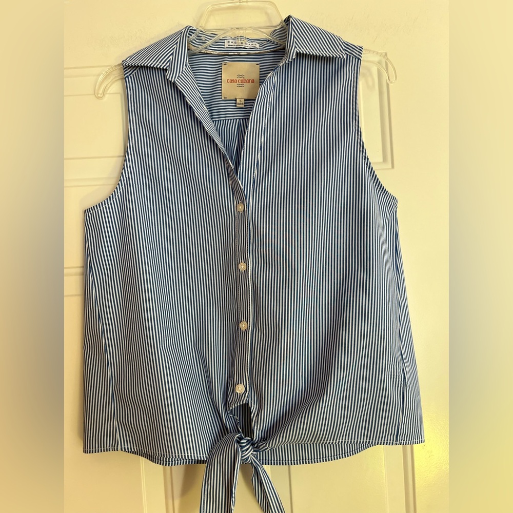 Women’s Casa Cabana blue white pinstripe sleeve collar button shirt. Size small - Picture 5 of 12